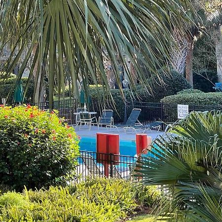 Spacious, Cozy Villa W/Parking In Coligny Villas Pulau Hilton Head Luaran gambar