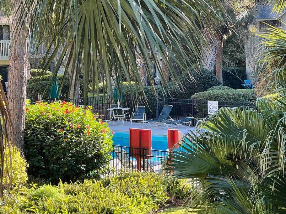 Spacious, Cozy Villa W/Parking In Coligny Villas Pulau Hilton Head Luaran gambar