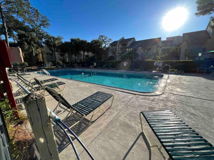 Spacious, Cozy Villa W/Parking In Coligny Villas Pulau Hilton Head Luaran gambar