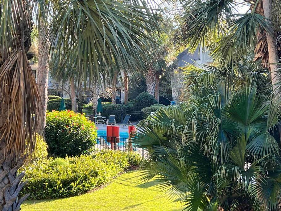 Spacious, Cozy Villa W/Parking In Coligny Villas Pulau Hilton Head Luaran gambar