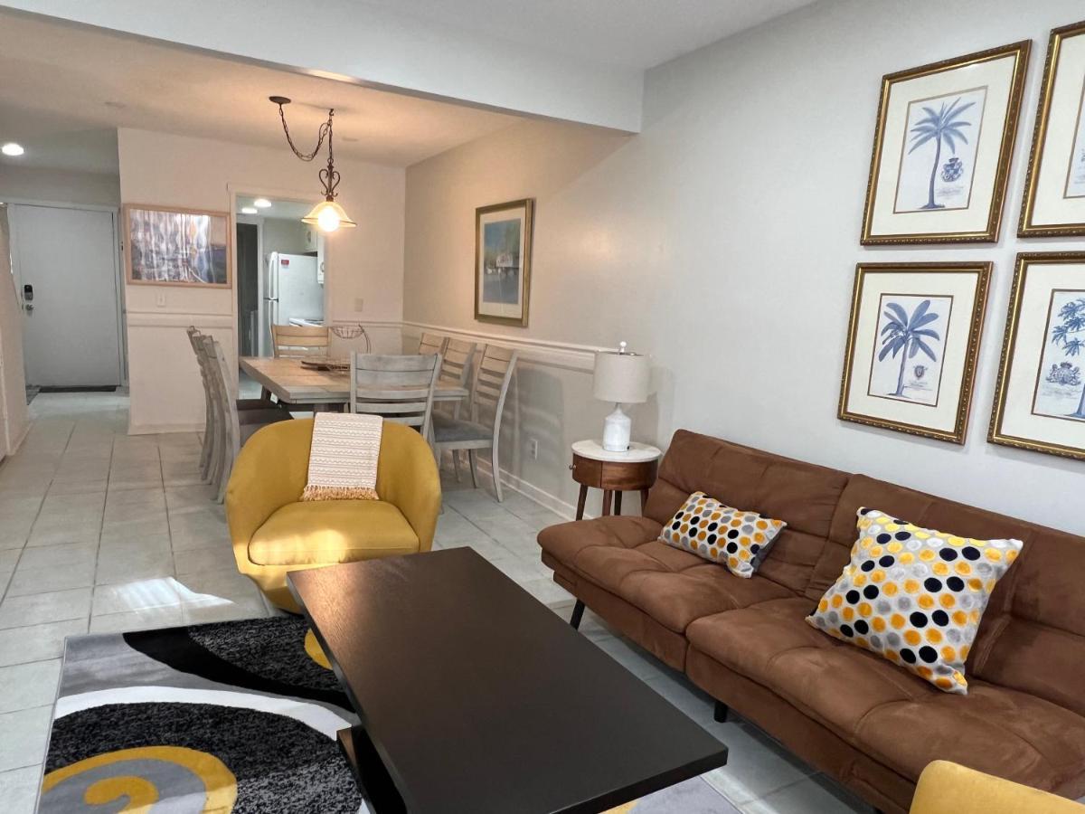 Spacious, Cozy Villa W/Parking In Coligny Villas Pulau Hilton Head Luaran gambar